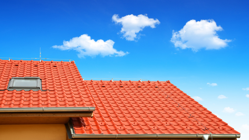 Home Repairs in Aurora: The Benefits of Installing Sheet Metal Roofing